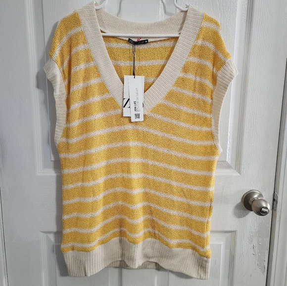 NWT Zara yellow and white striped open knit preppy vest lagenlook oversized SM - Picture 2 of 9